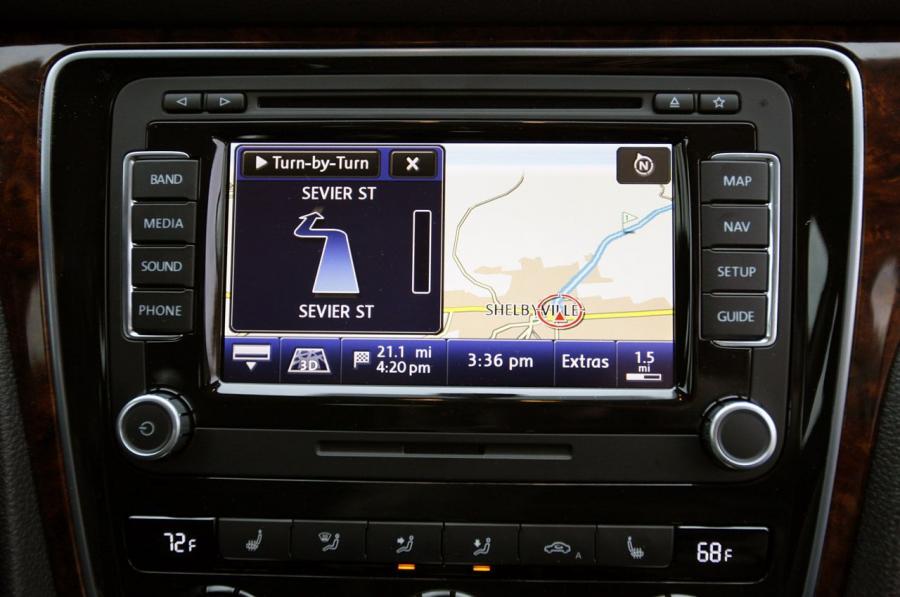  Volkswagen Passat 2011 года  (US) (фото 97 из 111)